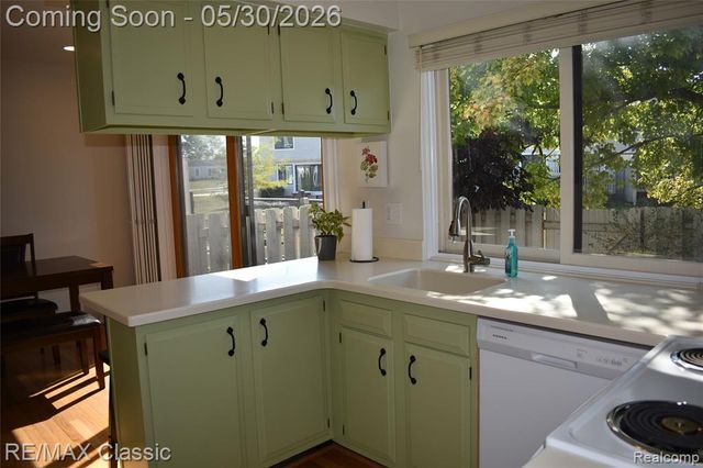 22629 Cranbrooke Drive, Novi, MI 48375