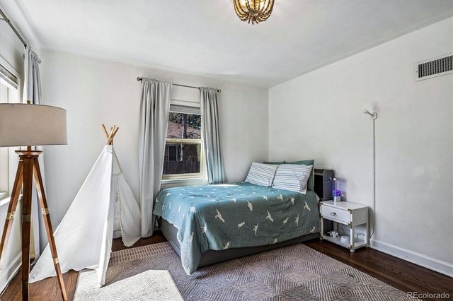 1585 Krameria Street, Denver, CO 80220