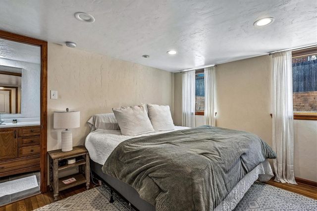 1585 Krameria Street, Denver, CO 80220