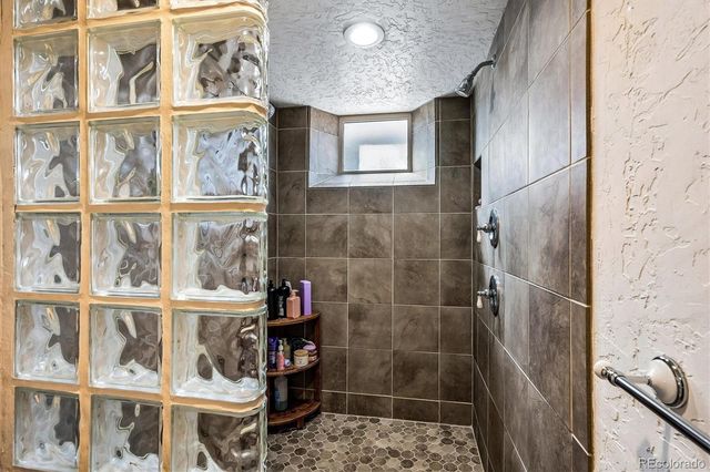 1585 Krameria Street, Denver, CO 80220