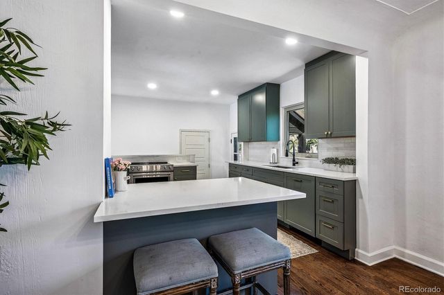 1585 Krameria Street, Denver, CO 80220