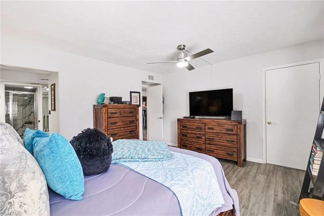 2069 W Lakeview BLVD # 5, North Fort Myers, FL 33903