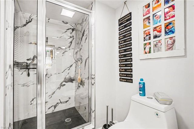 2069 W Lakeview BLVD # 5, North Fort Myers, FL 33903