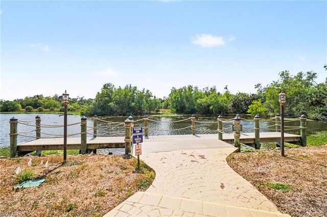 2069 W Lakeview BLVD # 5, North Fort Myers, FL 33903