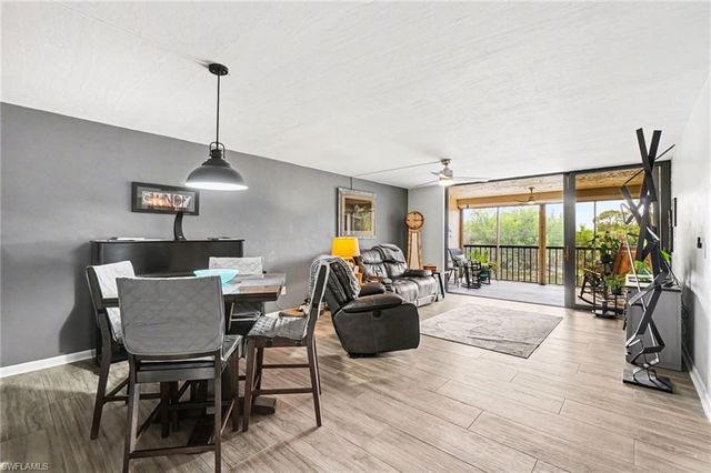 2069 W Lakeview BLVD # 5, North Fort Myers, FL 33903