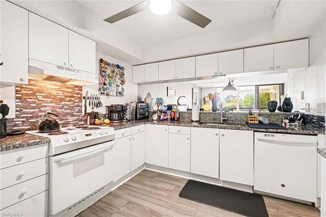 2069 W Lakeview BLVD # 5, North Fort Myers, FL 33903