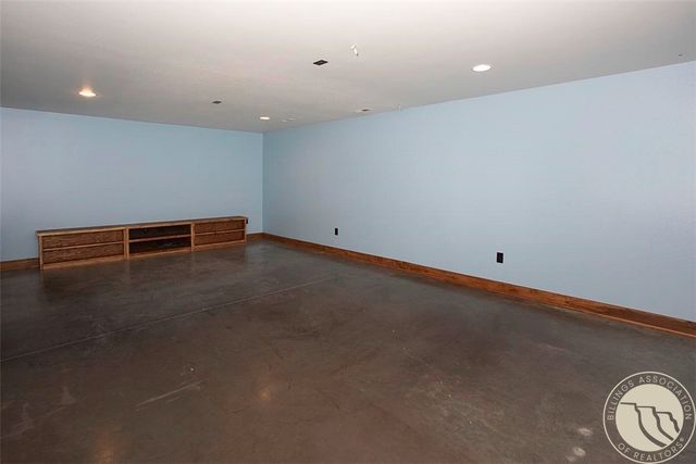 581 Squaw Creek ROAD, Huntley, MT 59037