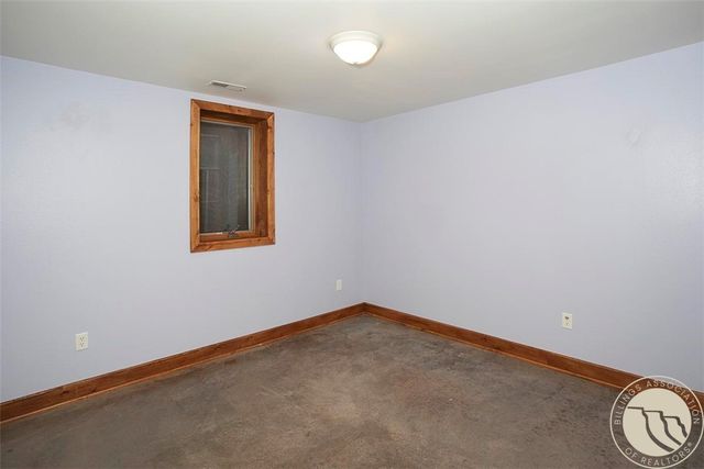 581 Squaw Creek ROAD, Huntley, MT 59037