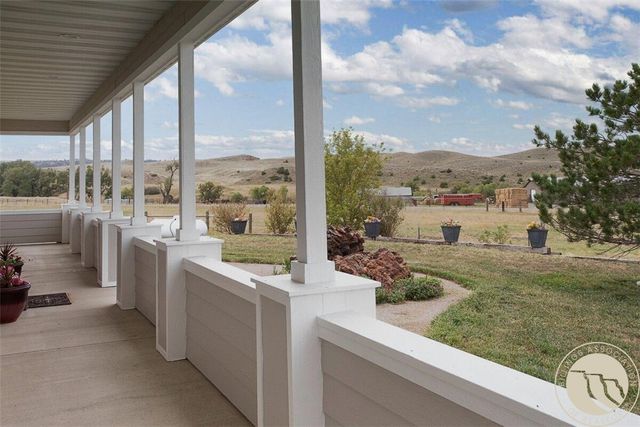 581 Squaw Creek ROAD, Huntley, MT 59037