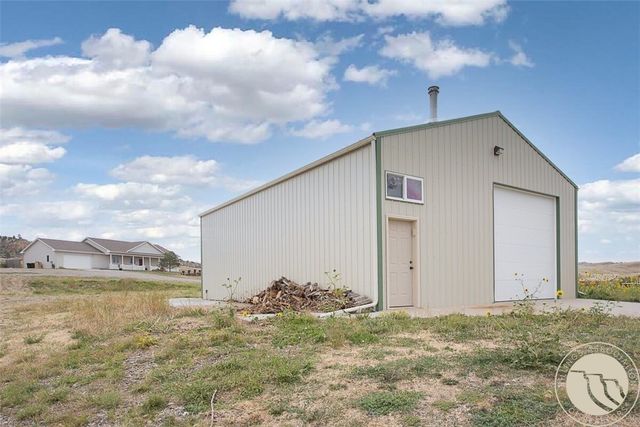 581 Squaw Creek ROAD, Huntley, MT 59037