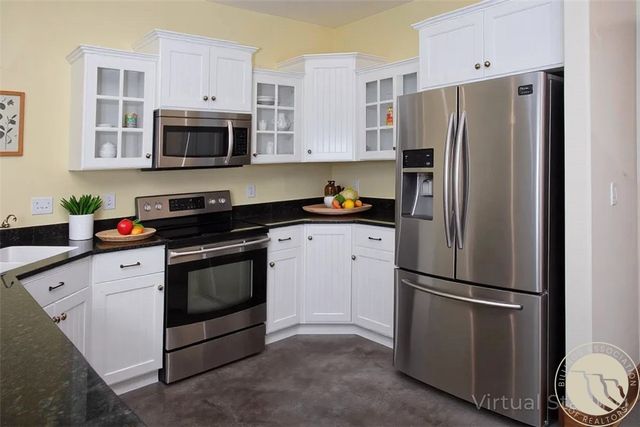 581 Squaw Creek ROAD, Huntley, MT 59037