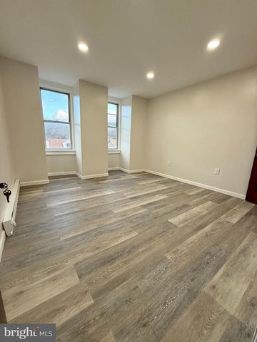 918 W WALNUT ST, Ashland, PA 17921