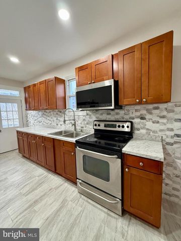 918 W WALNUT ST, Ashland, PA 17921