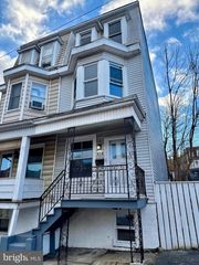 918 W WALNUT ST, Ashland, PA 17921