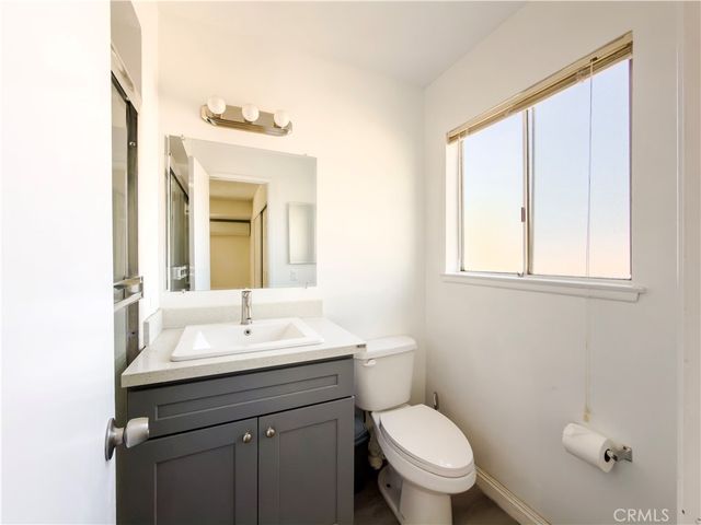 7774 Lakeside Dr, Jurupa Valley, CA 92509