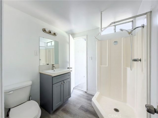 7774 Lakeside Dr, Jurupa Valley, CA 92509