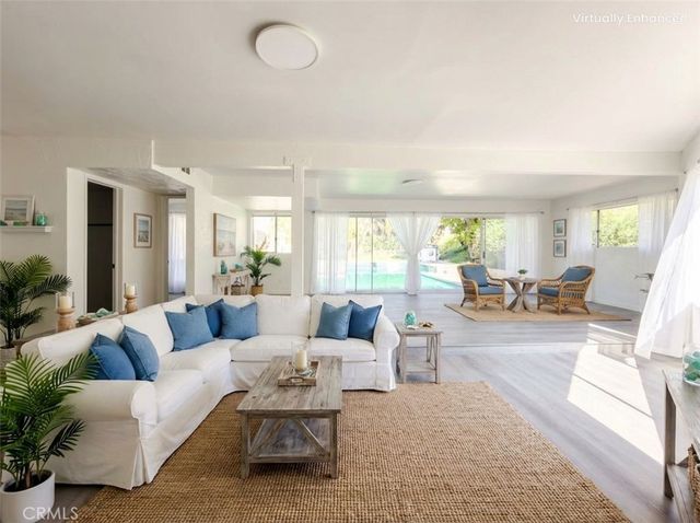 7774 Lakeside Dr, Jurupa Valley, CA 92509