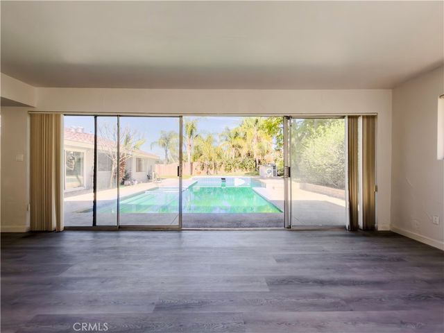 7774 Lakeside Dr, Jurupa Valley, CA 92509