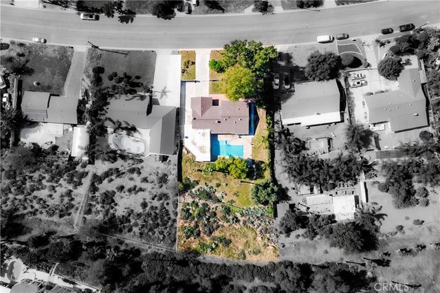 7774 Lakeside Dr, Jurupa Valley, CA 92509