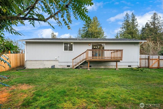 10743 SW Cowan Road, Vashon, WA 98070