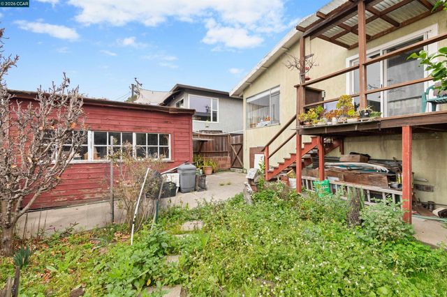 5988 Monterey Ave, Richmond, CA 94805