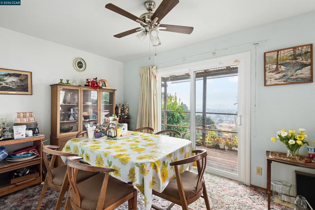 5988 Monterey Ave, Richmond, CA 94805