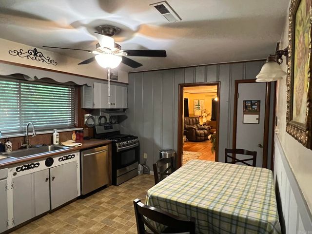 208 W K Avenue, North Little Rock, AR 72116