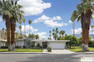1585 E Sierra Way, Palm Springs, CA 92264