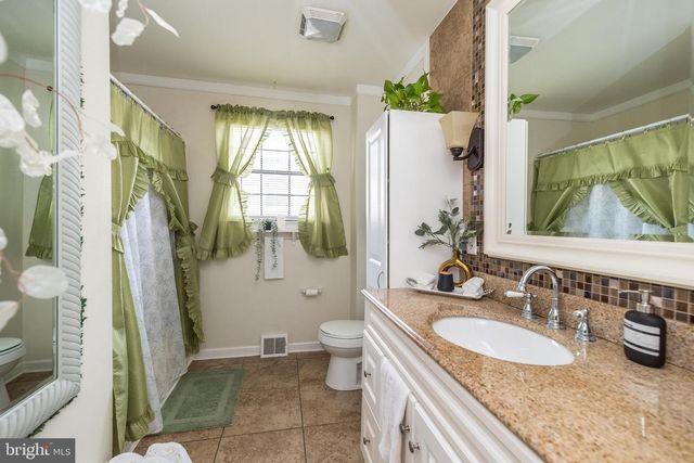 725 BRIGHTON ST, Philadelphia, PA 19111