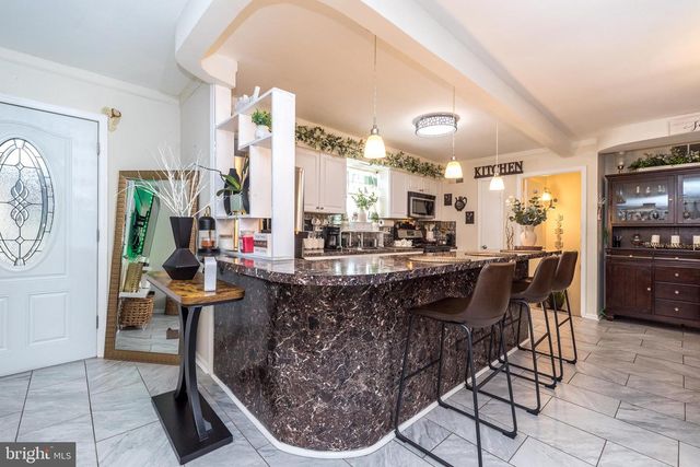 725 BRIGHTON ST, Philadelphia, PA 19111