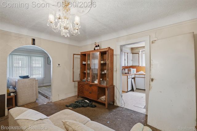 16247 Roselawn Street, Detroit, MI 48221
