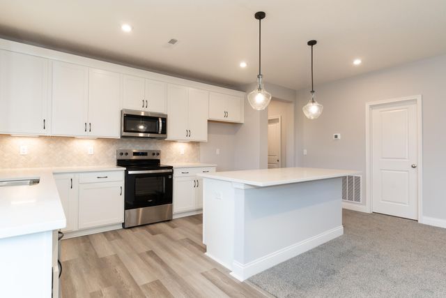 367 Cornwall Drive, Florence, KY 41042