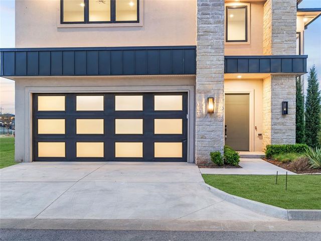 834 NW 72nd Street, Oklahoma City, OK 73116