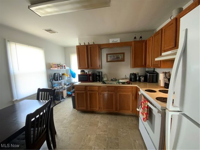 230 Clark Avenue, Wooster, OH 44691