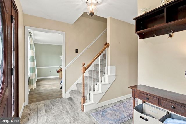 706 CARRIAGE LN, Mechanicsburg, PA 17050