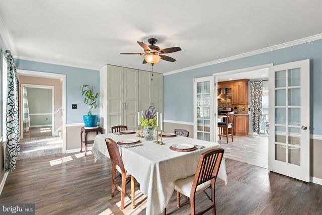 706 CARRIAGE LN, Mechanicsburg, PA 17050