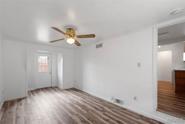 10416 Lackland Road, Overland, MO 63114