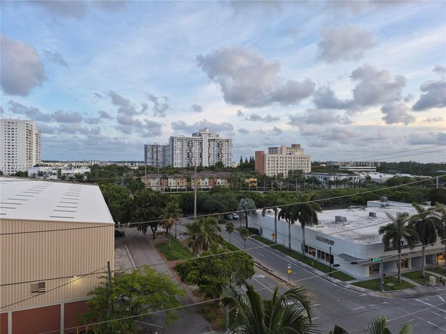 18800 NE 29th Avenue 718, Aventura, FL 33180