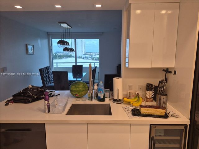 18800 NE 29th Avenue 718, Aventura, FL 33180