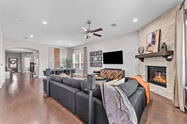 1640 Millican Lane, Aubrey, TX 76227
