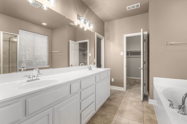 1145 Dayton Drive, Lantana, TX 76226