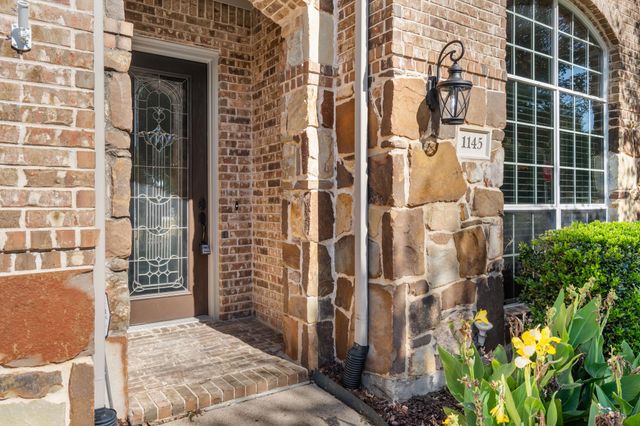 1145 Dayton Drive, Lantana, TX 76226