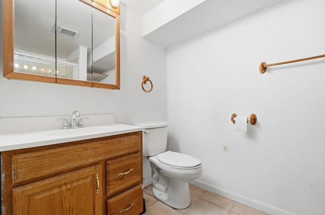 3011 Voeller Circle, Grove City, OH 43123