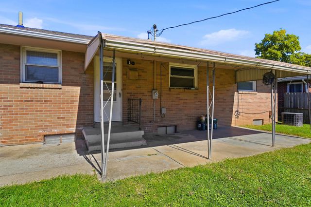 3011 Voeller Circle, Grove City, OH 43123