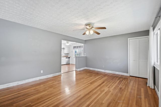 3011 Voeller Circle, Grove City, OH 43123
