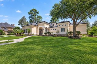 46 Kingwood Greens Drive, Houston, TX 77339