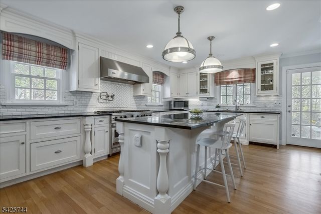 40 Spring Brook Rd, Morris Twp., NJ 07960