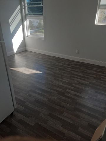 799 NE 34th Court, Oakland Park, FL 33334