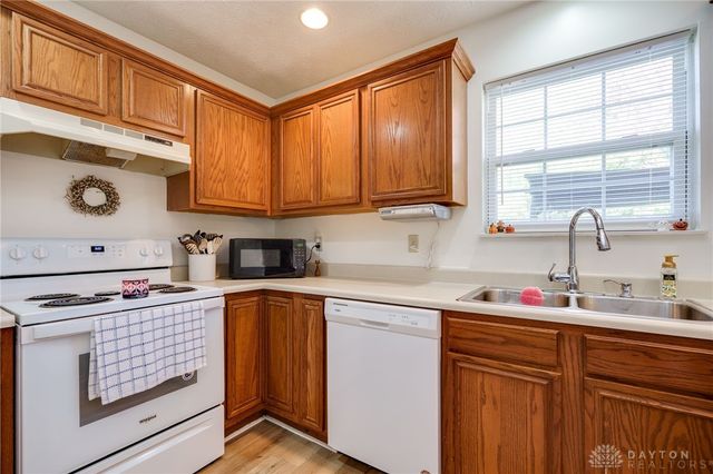 794 Donnelly Avenue, Springfield, OH 45503