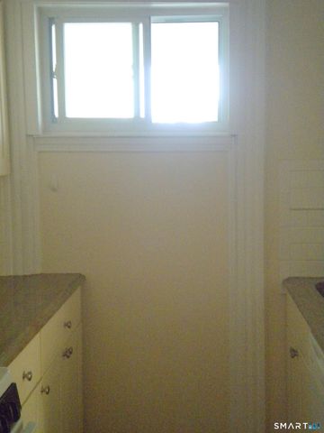 382 Whitney Avenue, New Haven, CT 06511